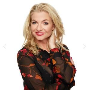 Meet your Posher, Adene